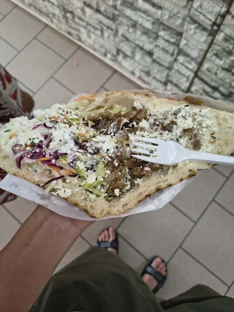 Вова Лембей_Robin Kebab_Kamenice nad Lipou_review
