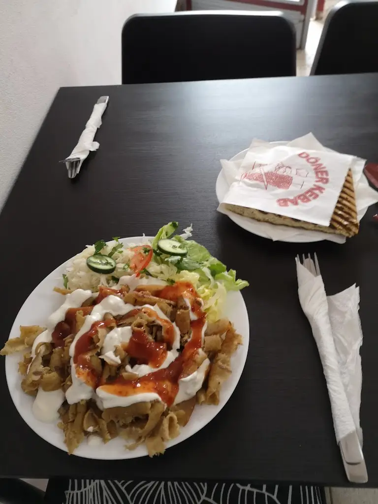 Jan Nechvatal_Robin Kebab_Kamenice nad Lipou_review