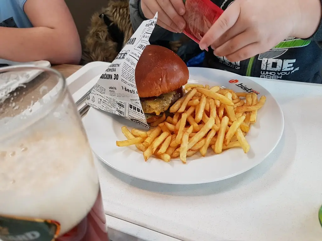 Roeland L.C. Heijting_Bistro Selská_Havlíčkův Brod_review