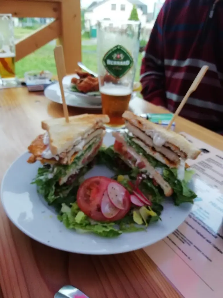 Misa Krátká_Hodovna_Havlíčkův Brod_review