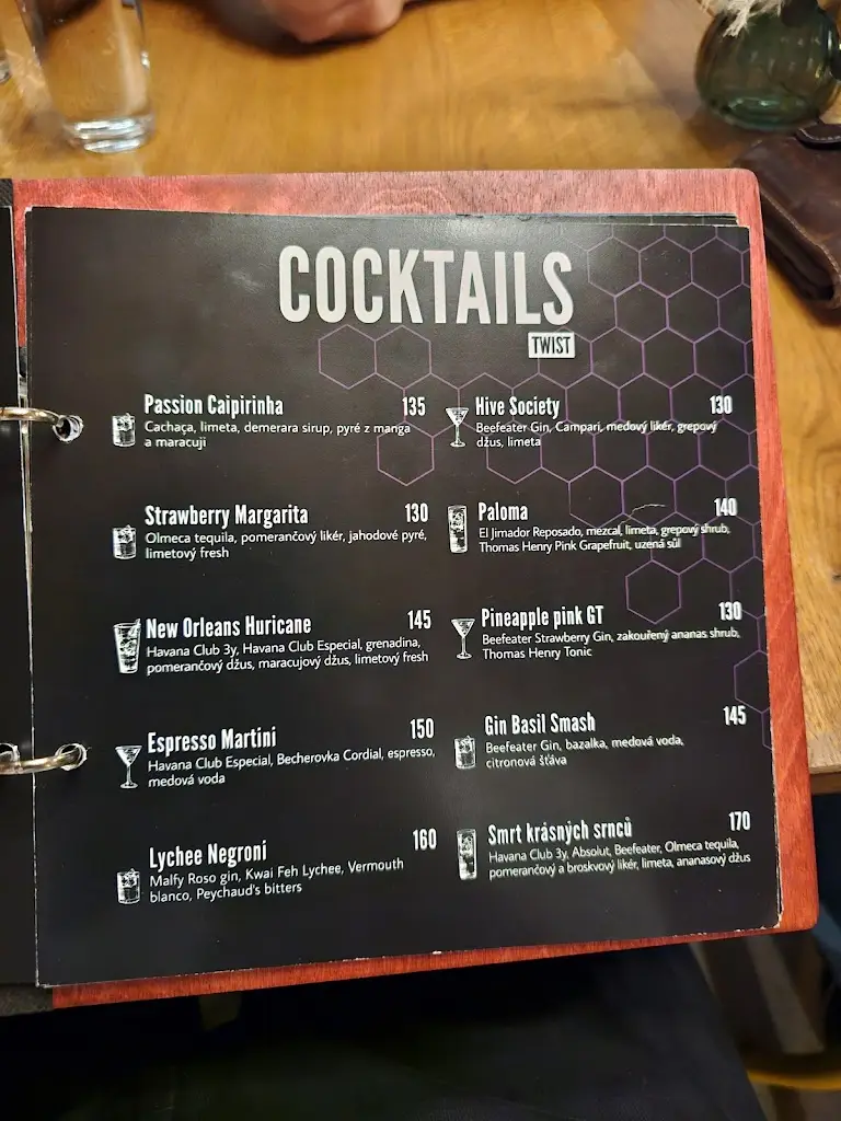 Menu_ÚL - DRINKS, SNACKS & VIBES_Havlíčkův Brod_immagine_4