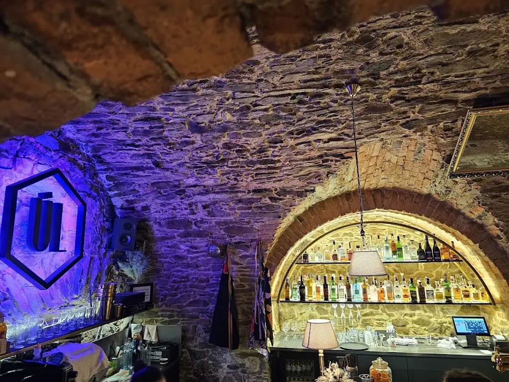 ÚL - DRINKS, SNACKS & VIBES_Havlíčkův Brod_slider_image_3