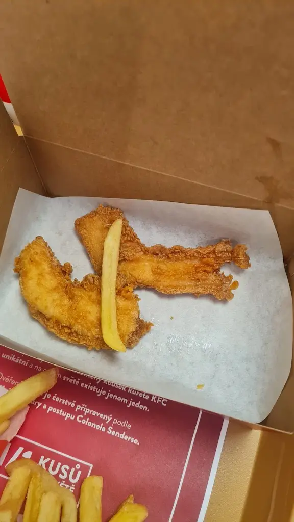 oligamer_KFC Havlíčkův Brod DT_Havlíčkův Brod_review