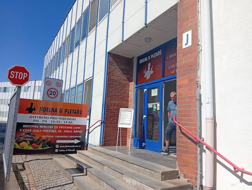 Petr Melichárek_Jídelna U Pletařů_Havlíčkův Brod_review