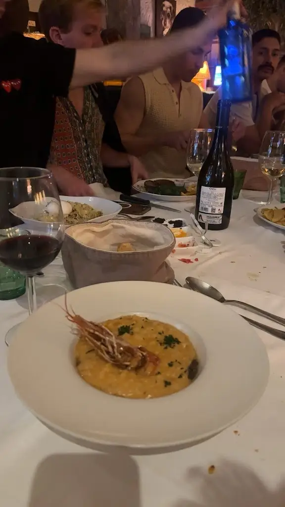 Jean Alva_El Perro y la Galleta - Castelló_Křížová_review