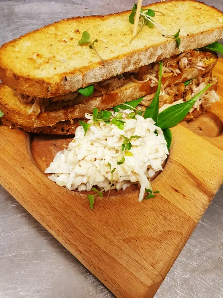 Restaurace a penzion MOHELENSKÝ DVŮR_Mohelno_slider_image_2