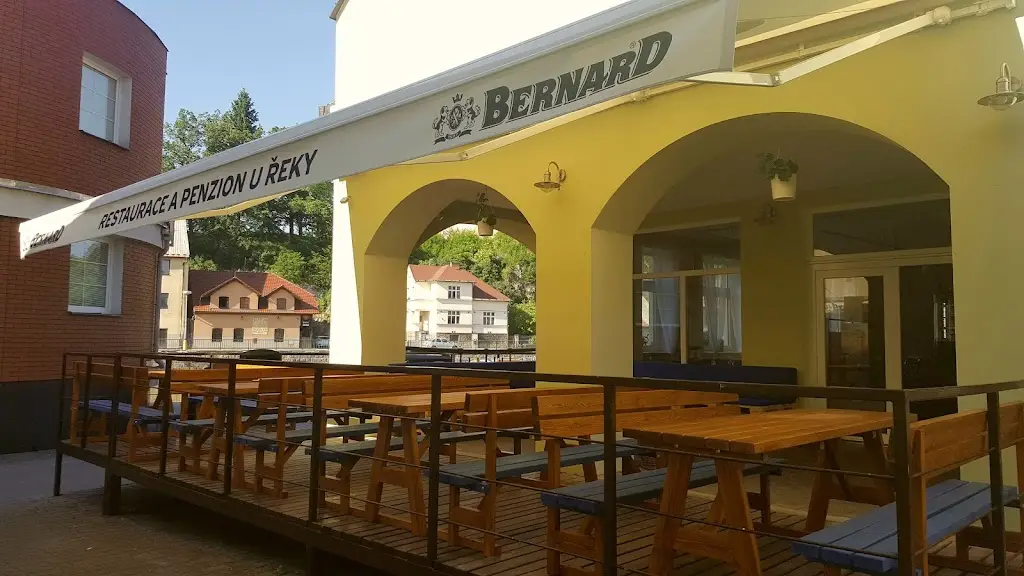 Pension and restaurant At The River_Ledeč nad Sázavou_slider_image_1