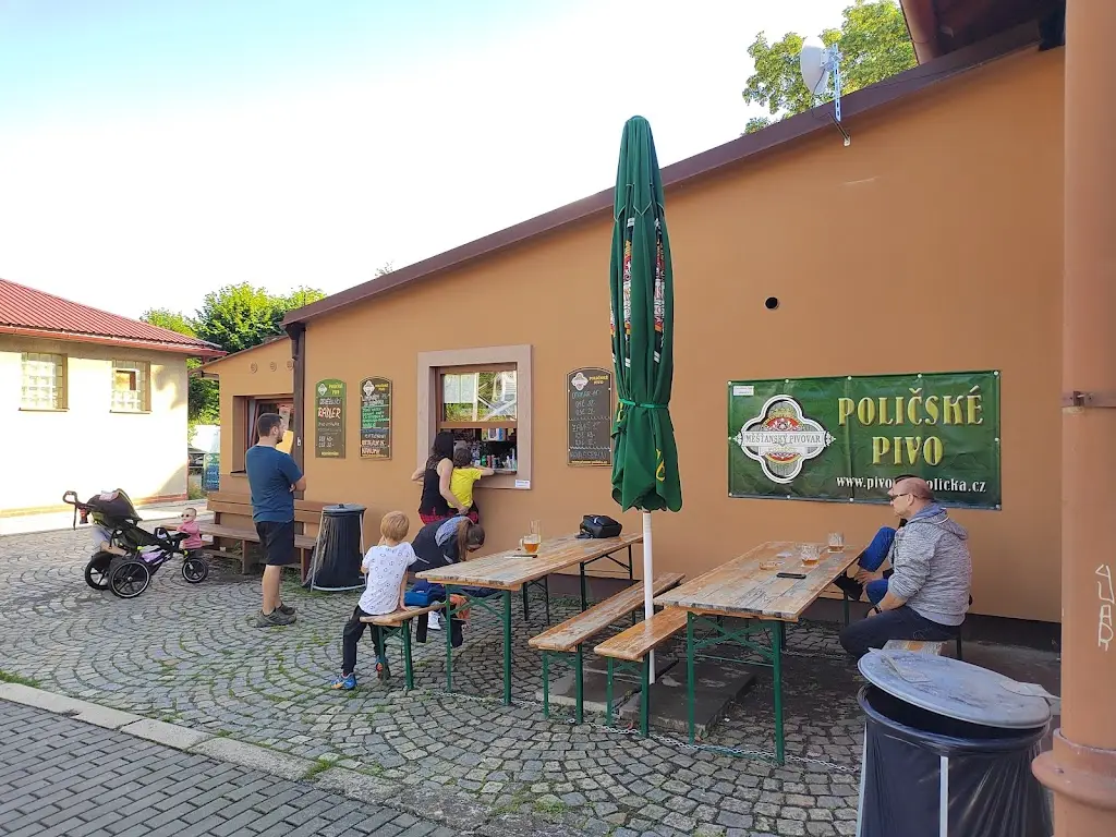 Kiosek u Trati_Ledeč nad Sázavou_slider_image_1