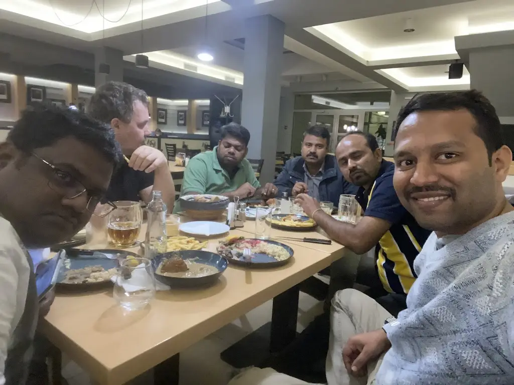 SN Navnithraj_HOTEL KASKÁDA hotel-restaurace-konference-bowling-squash-fitness-spinning-dětská herna_Ledeč nad Sázavou_review