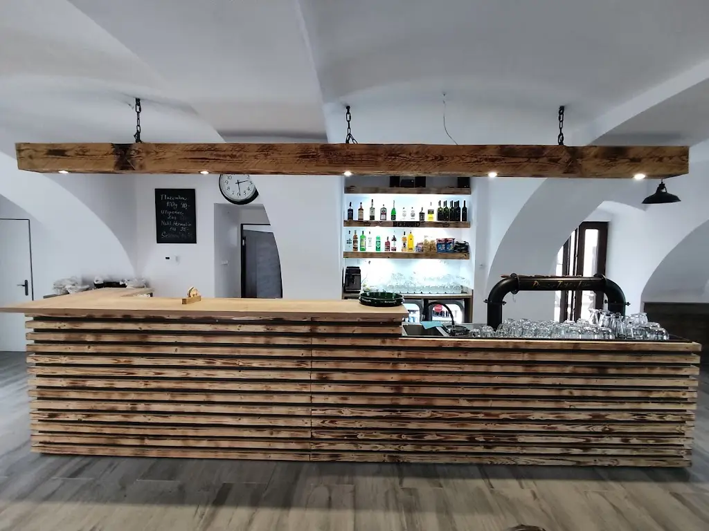 Pivnice Trčků z Lípy_Ledeč nad Sázavou_slider_image_1