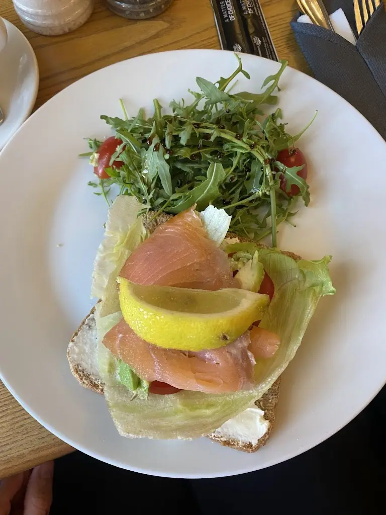 DaniG Tattoo_Cafe Reunion_Lípa_review