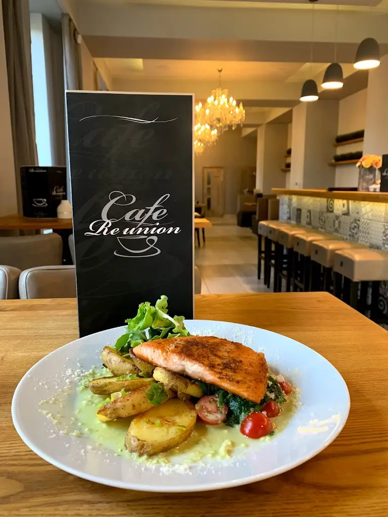 Cafe Reunion_Lípa_slider_image_2