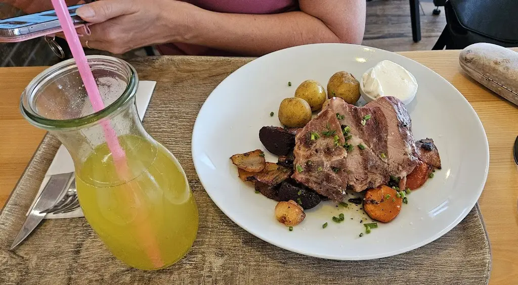 Antonín Jalovec_Bistro U Řezníka_Lípa_review