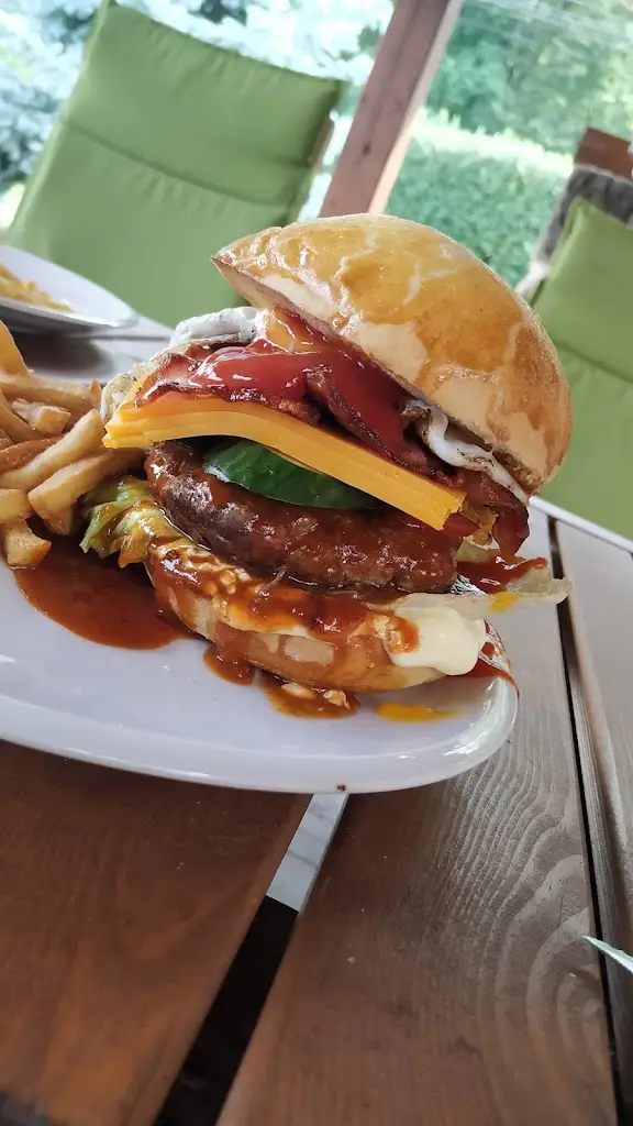 U Kerama_Lípa_slider_image_2