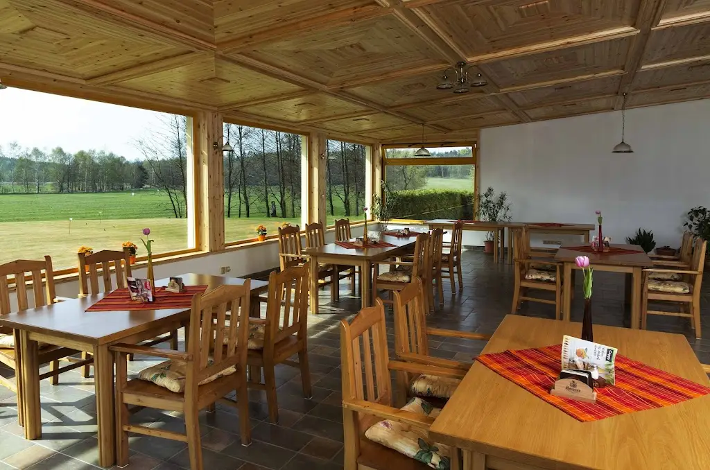 Hostinec u Zlaté lípy_Lípa_slider_image_1