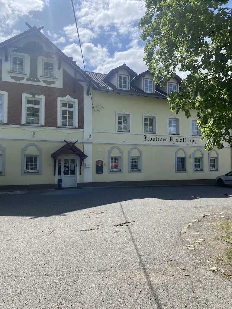 Hostinec u Zlaté lípy_Lípa_slider_image_3