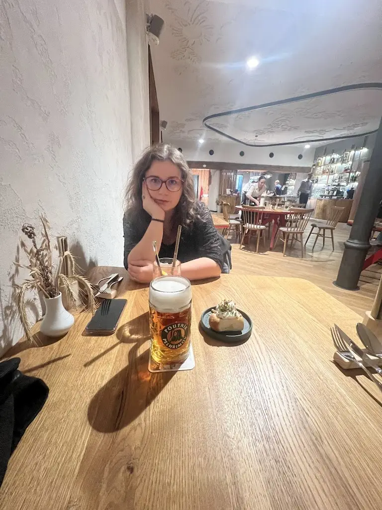 Jan Dvořák_Penzion a restaurace Okamžik Stanovice_Nová Cerekev_review