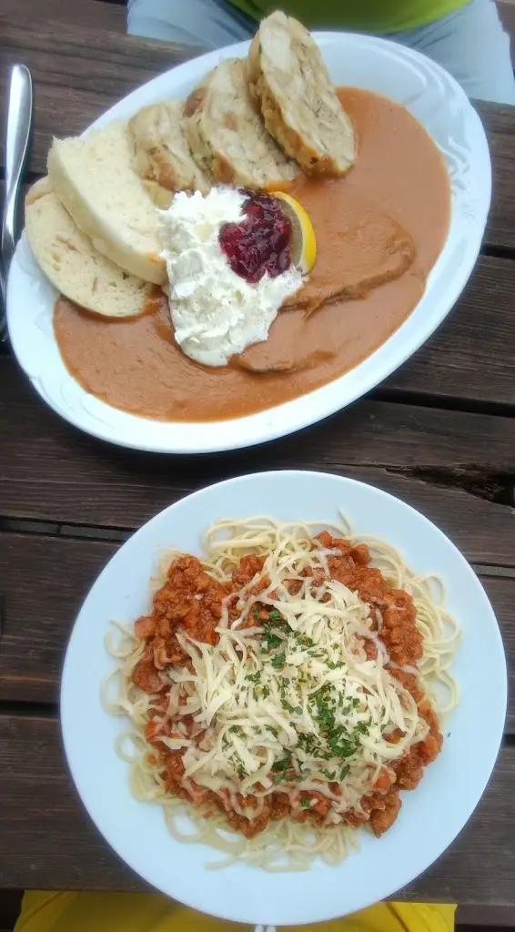 Šárka Mikulášková_Restaurace u Cafourků_Náměšť nad Oslavou_review