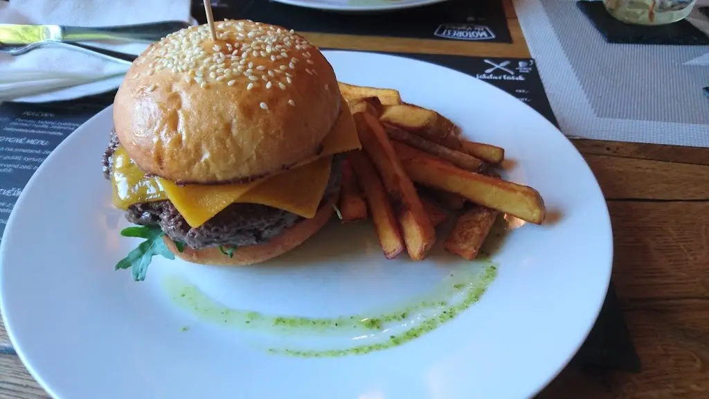 Menu_Motorest ,,Na Vyhlídce“_Náměšť nad Oslavou_immagine_5