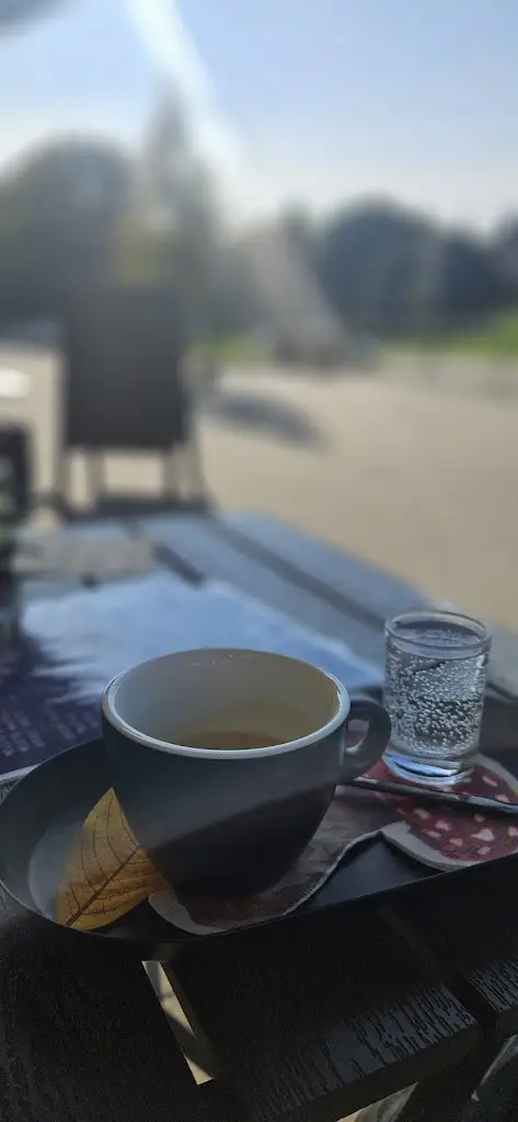 Jakub Masařík_LUNA NERA Café_Náměšť nad Oslavou_review