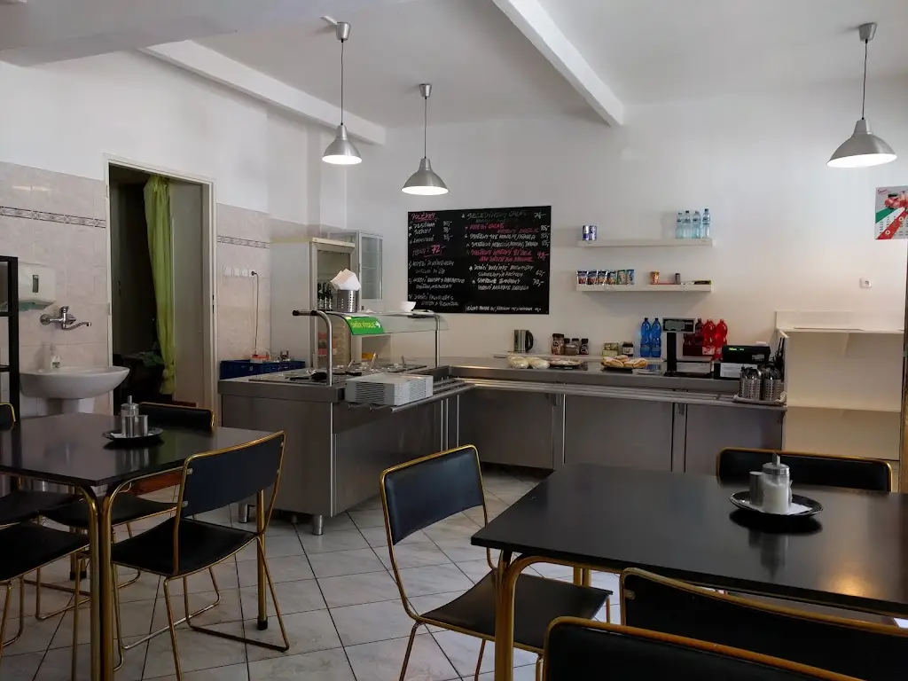 Bistro VESPA_Náměšť nad Oslavou_slider_image_3