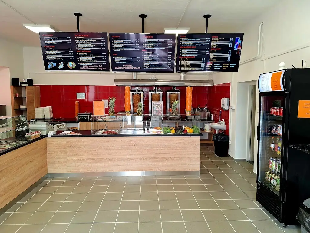 KEBAB HOUSE MORAVSKÉ BUDĚJOVICE, 1. máje 118 restaurant in Moravské Budějovice