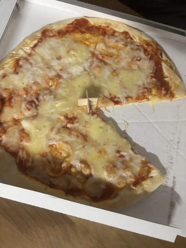 Max Chlada_Pizza del monte_Moravské Budějovice_review