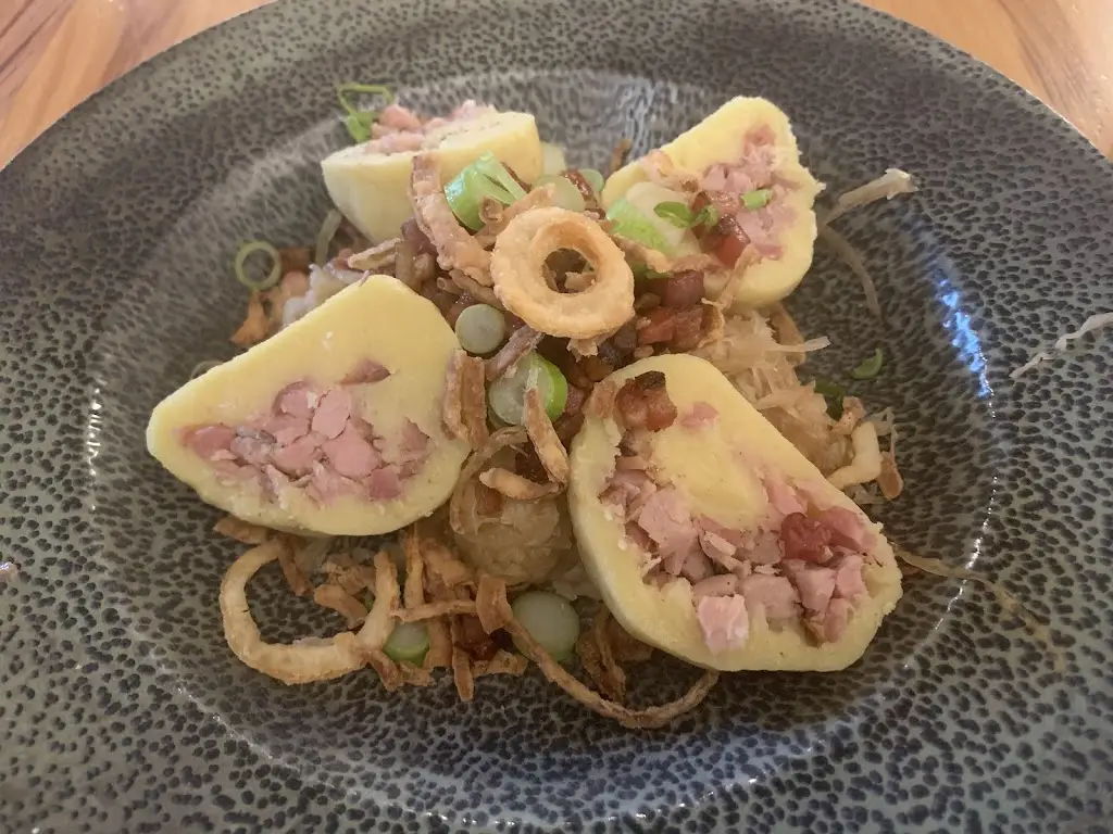 Anya Nura_Restaurant Barvírna_Český Krumlov_review