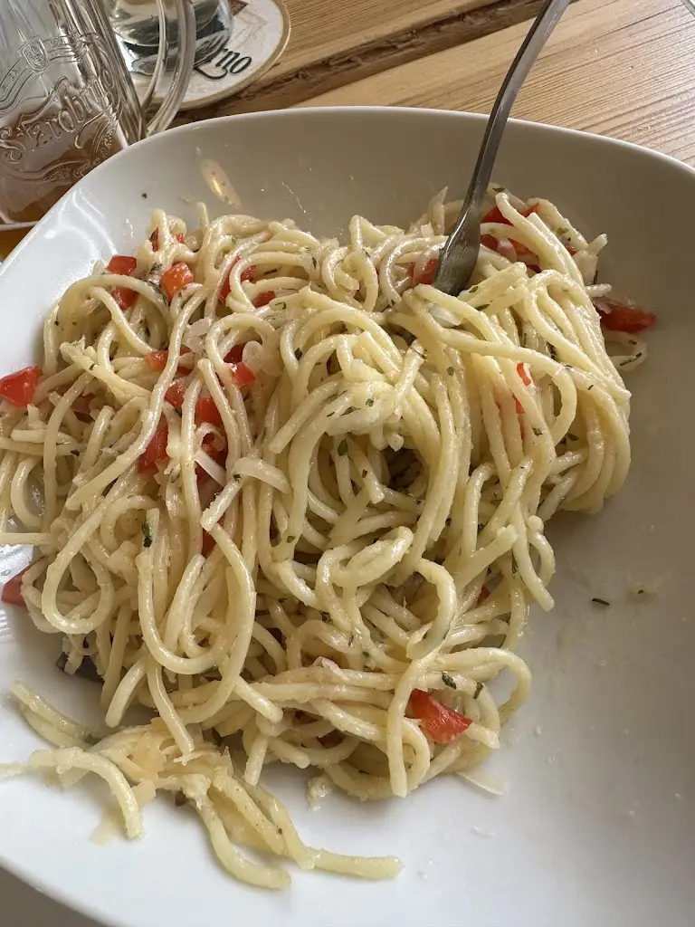 Romana Maderová_Pizzerie U Lihovaru_Nové Syrovice_review