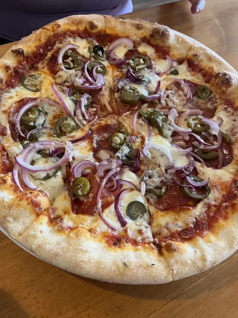 Natálie Tomancová_Pizzerie U Lihovaru_Nové Syrovice_review