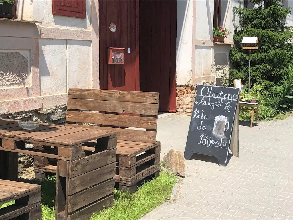 Selský dvůr_Nové Syrovice_slider_image_1