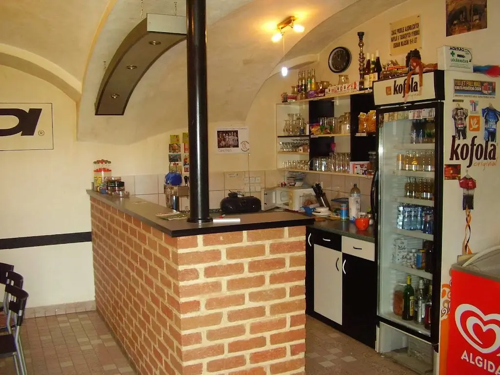 CYKLO BAR U zlomené lípy restaurant in Nové Veselí