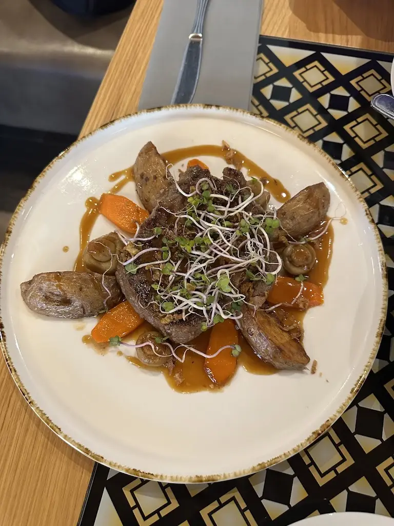 Suji H_Bistro Měšťák_Český Krumlov_review