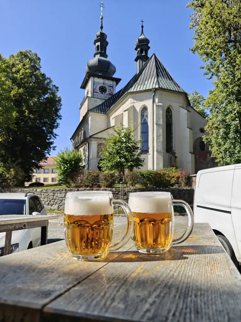 Ralph Davies_Bistro 4čtyřka_Nové Město na Moravě_review