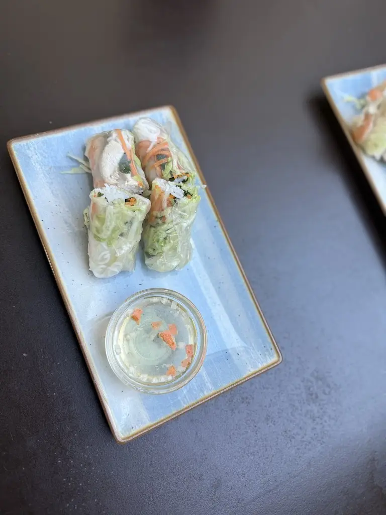 A A_Hanoi Memories_Český Krumlov_review