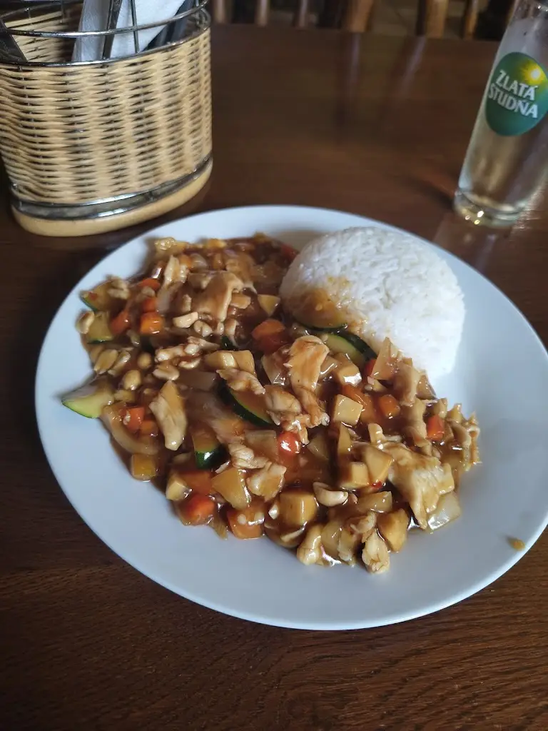 Šimon Koláčka_Bo restaurace_Okříšky_recensione