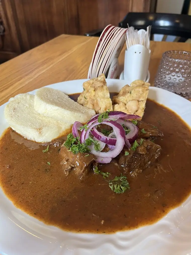 Restaurant Konvice_Český Krumlov_slider_image_3