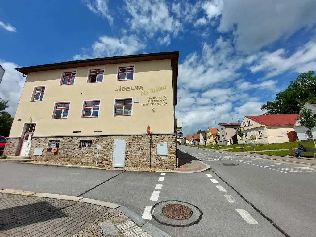 Jídelna Na Růžku_Pacov_slider_image_3