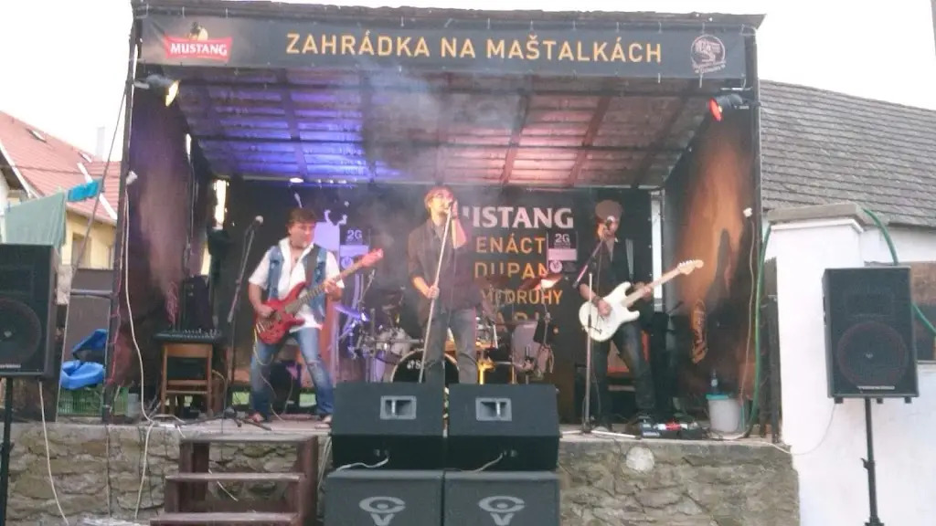 Restaurace Na Maštálkách_Pacov_slider_image_1