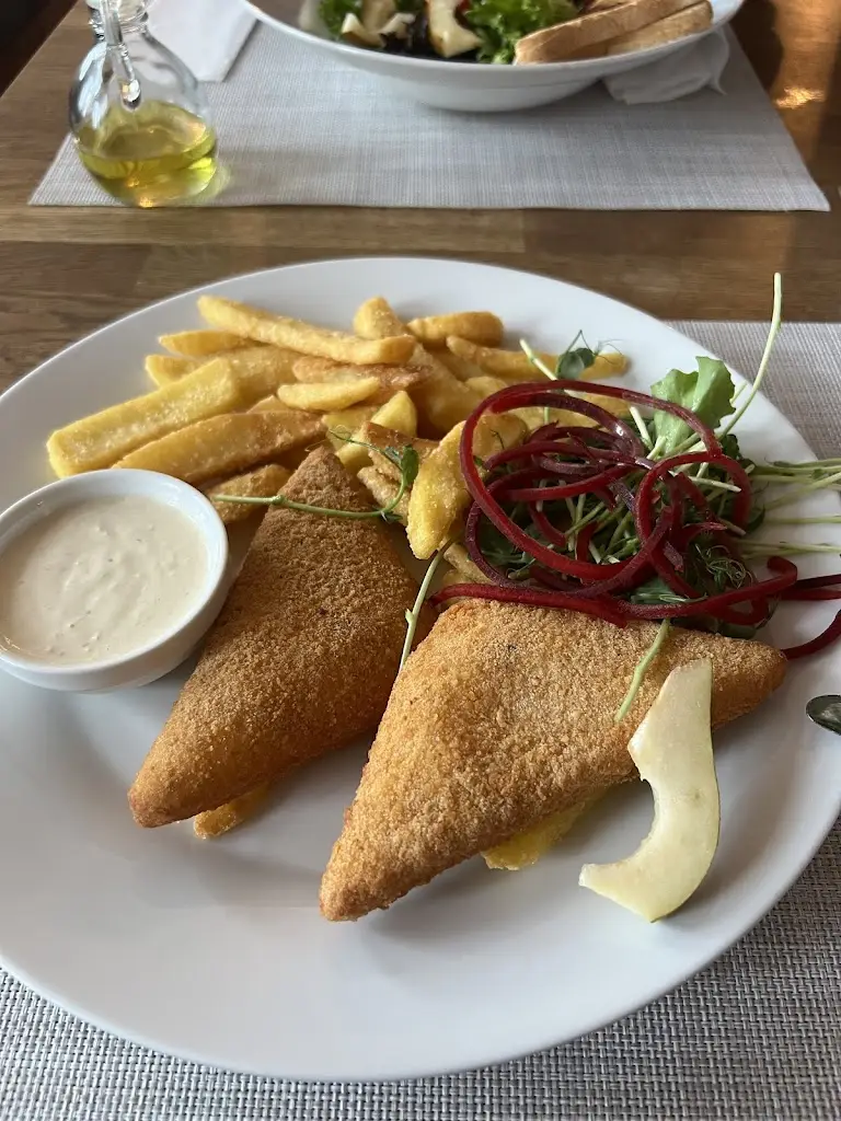 Tamas Bosze_Grand Restaurant Poppet_Okres Žďár nad Sázavou_review