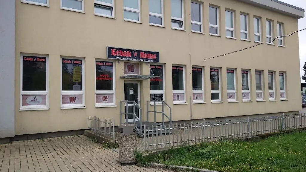 Karel Tomeček_Kebab House_Okres Žďár nad Sázavou_review