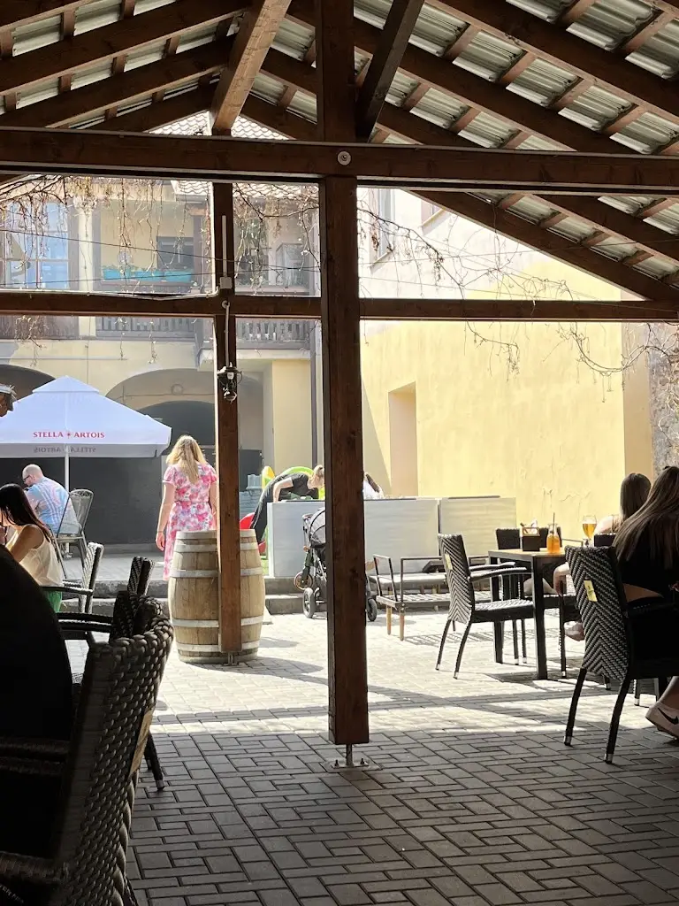 Meruyert Bekturganova_Pizzeria Casa Verde_Blatná_review