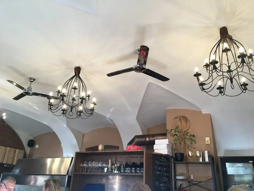 Zaidan Buhawa_Pizzeria Casa Verde_Blatná_review