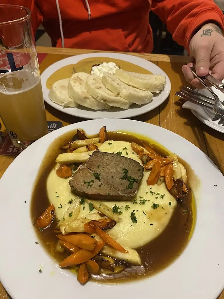 ORIGINÁL restaurace INGOT_Okres Žďár nad Sázavou_slider_image_3