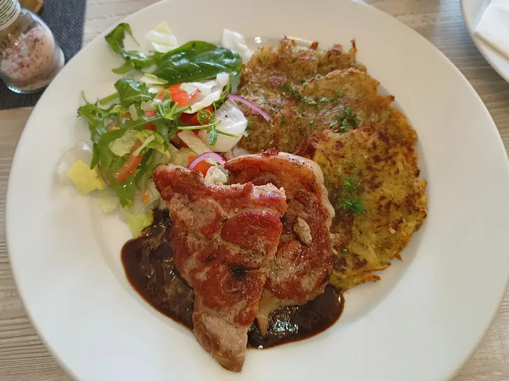 Restaurace Dvorek_Český Krumlov_slider_image_3