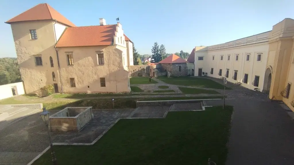 Petr Švec_Jan Vítek_Polná_review