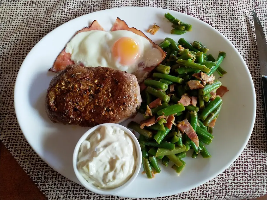 Restaurace a penzion Pod Věží_Pelhřimov_slider_image_2