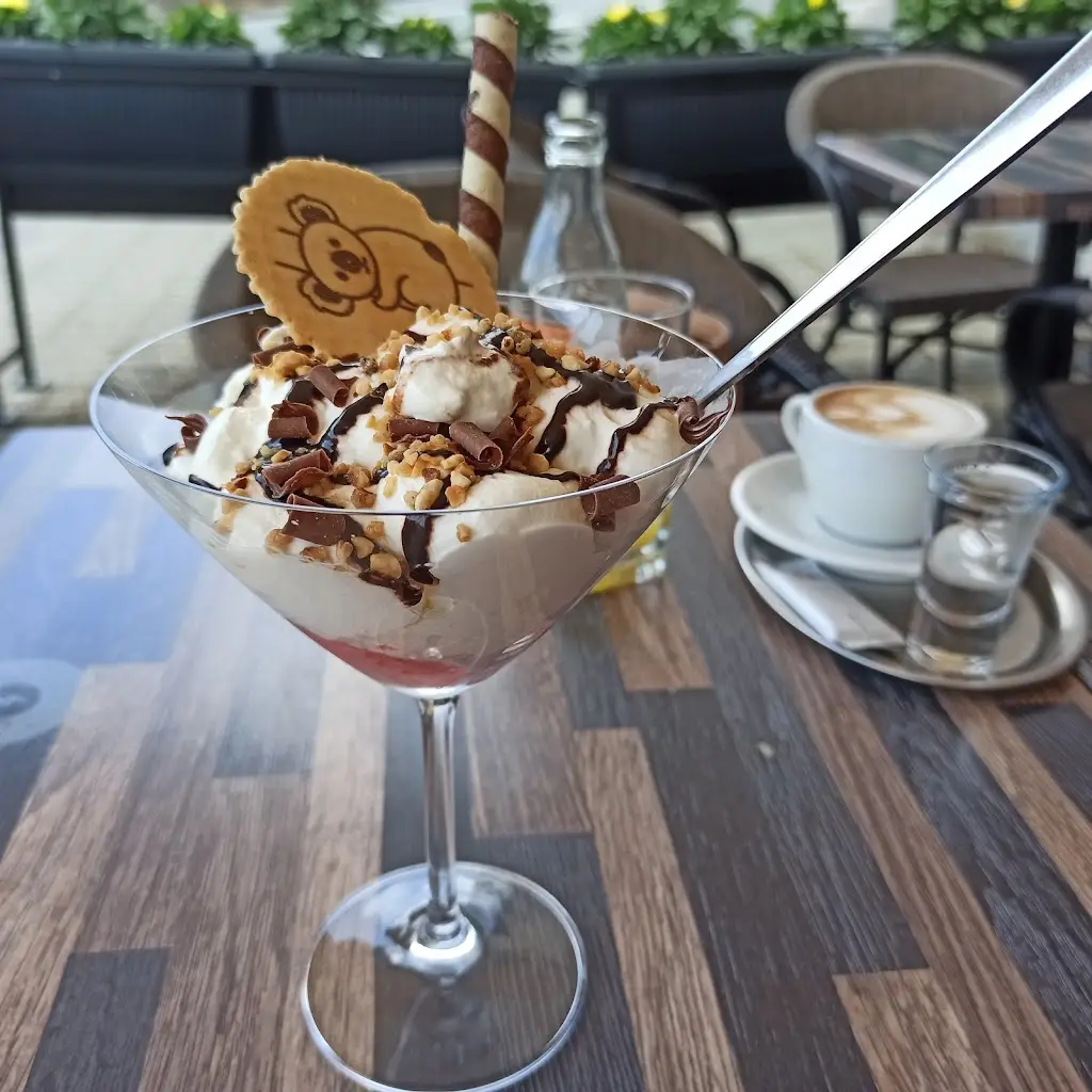 café Iveta_Pelhřimov_slider_image_2