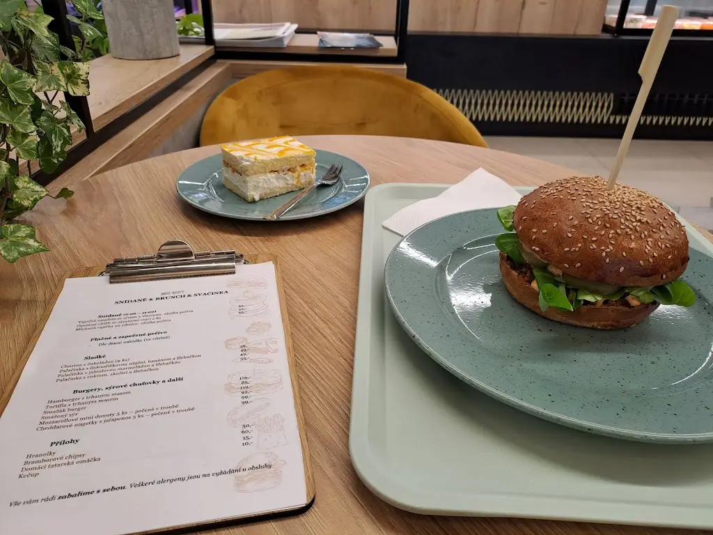 Menu_ADÉLKA, a.s., Pražská 1417 Pelhřimov_Pelhřimov_image_1