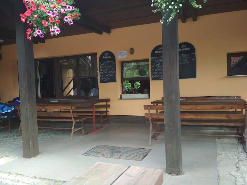 Hostinec Na Koupališti ristorante a Stařeč
